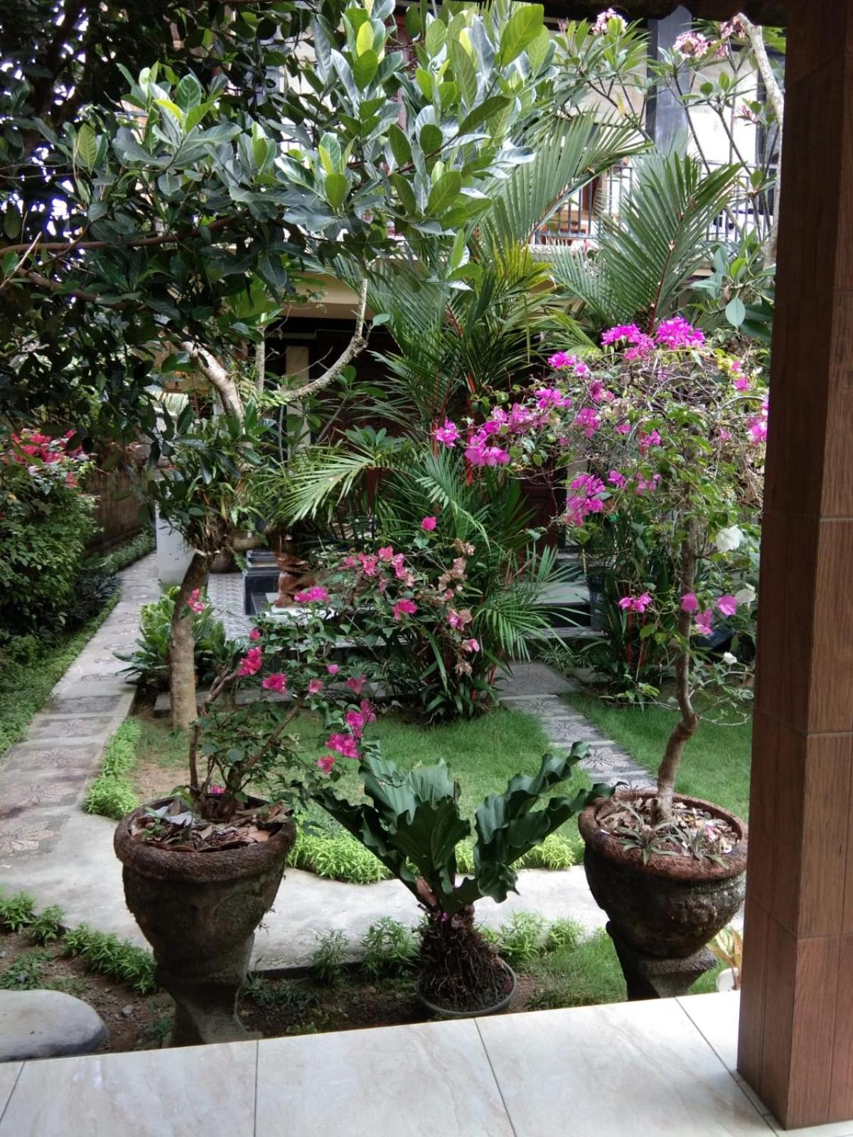 Pondok Gepokan Homestay Ubud Esterno foto